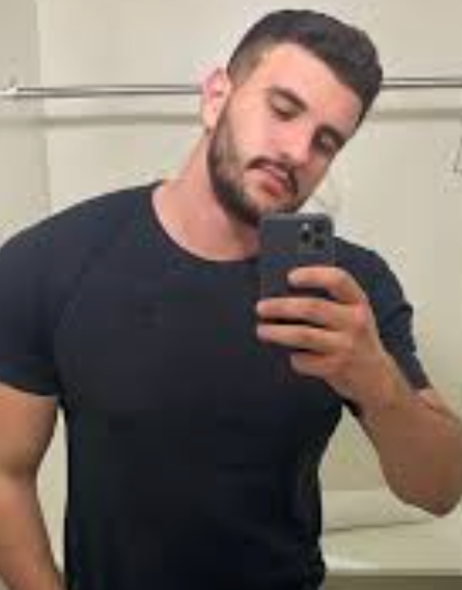 <em>Miguel Angel</em>